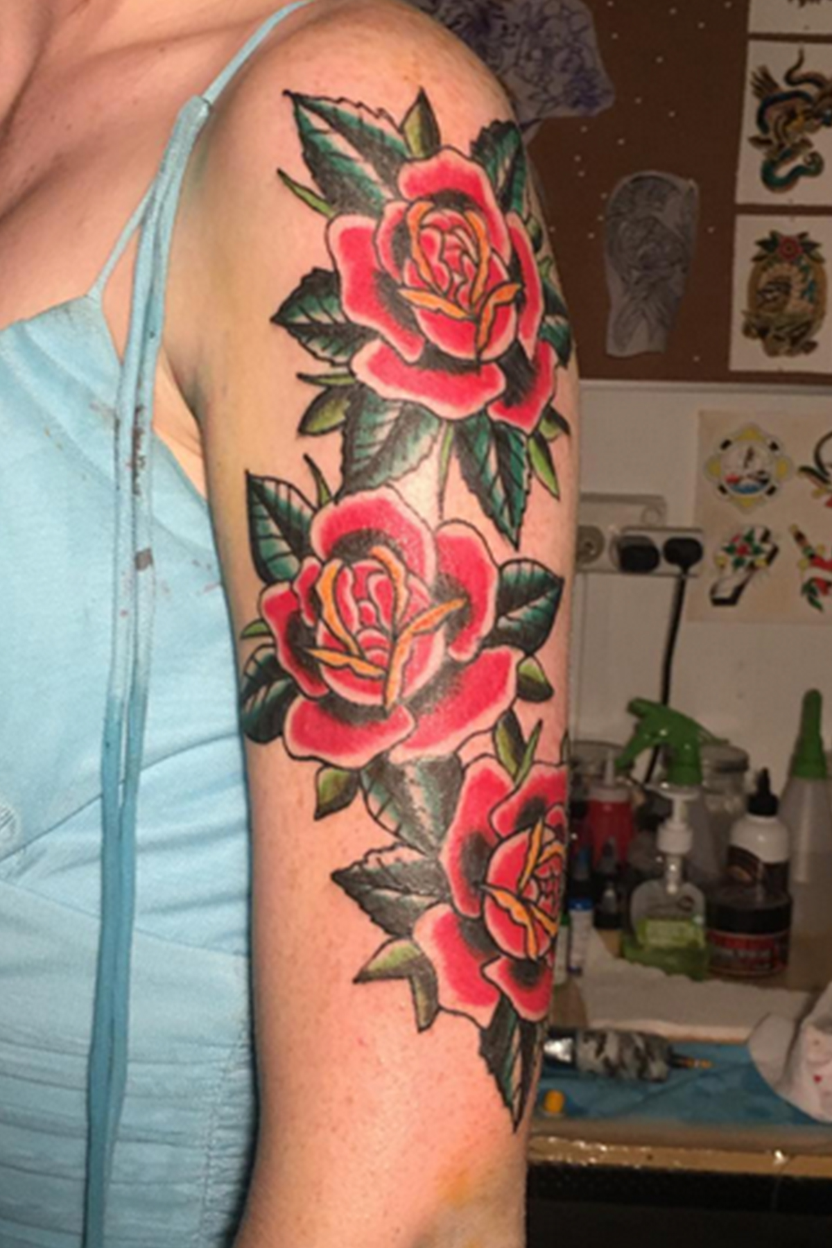 Traditional tattoo piece by Camelot Rose