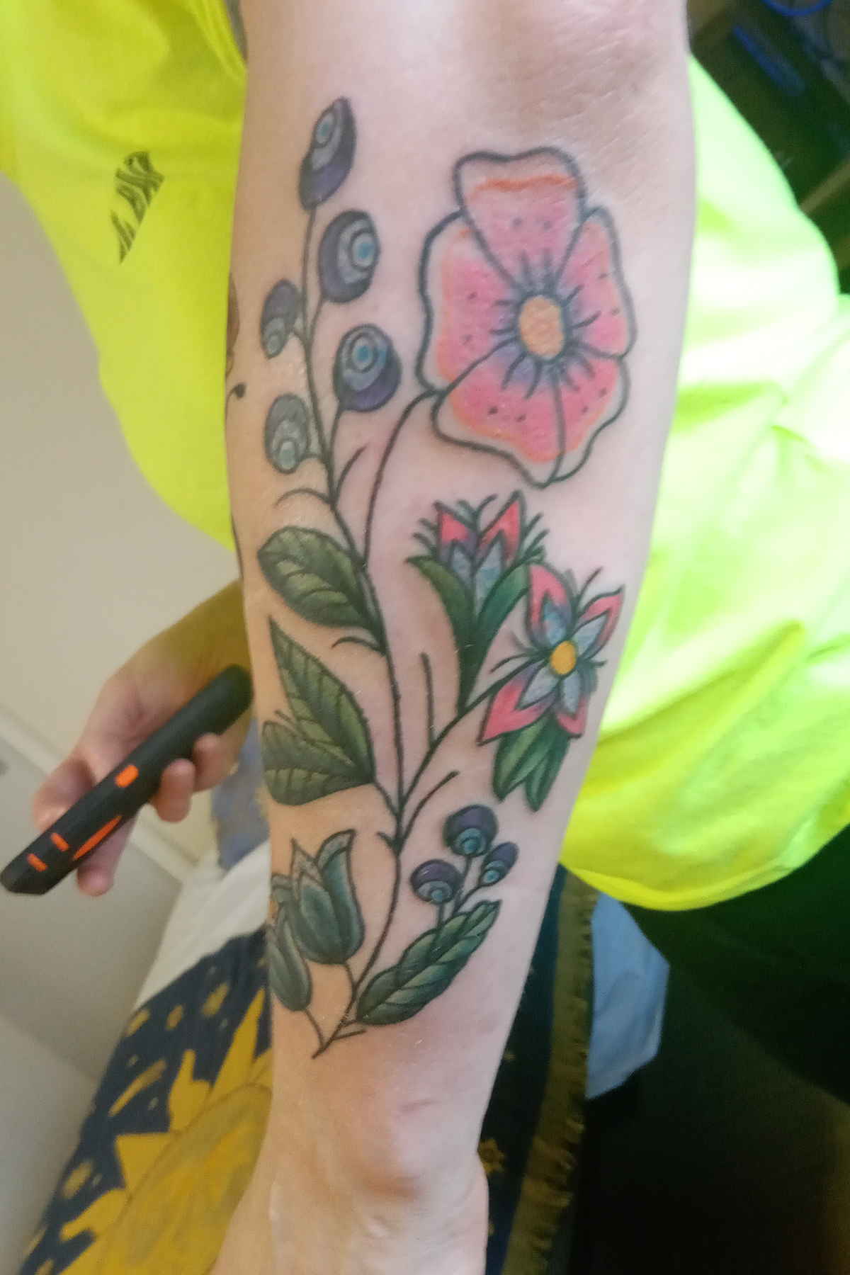 Traditional tattoo piece by Camelot Rose