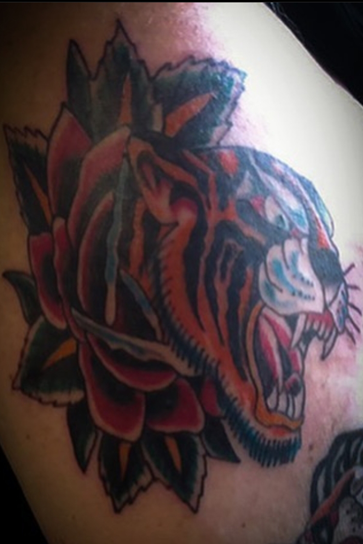 Traditional tattoo piece by Camelot Rose
