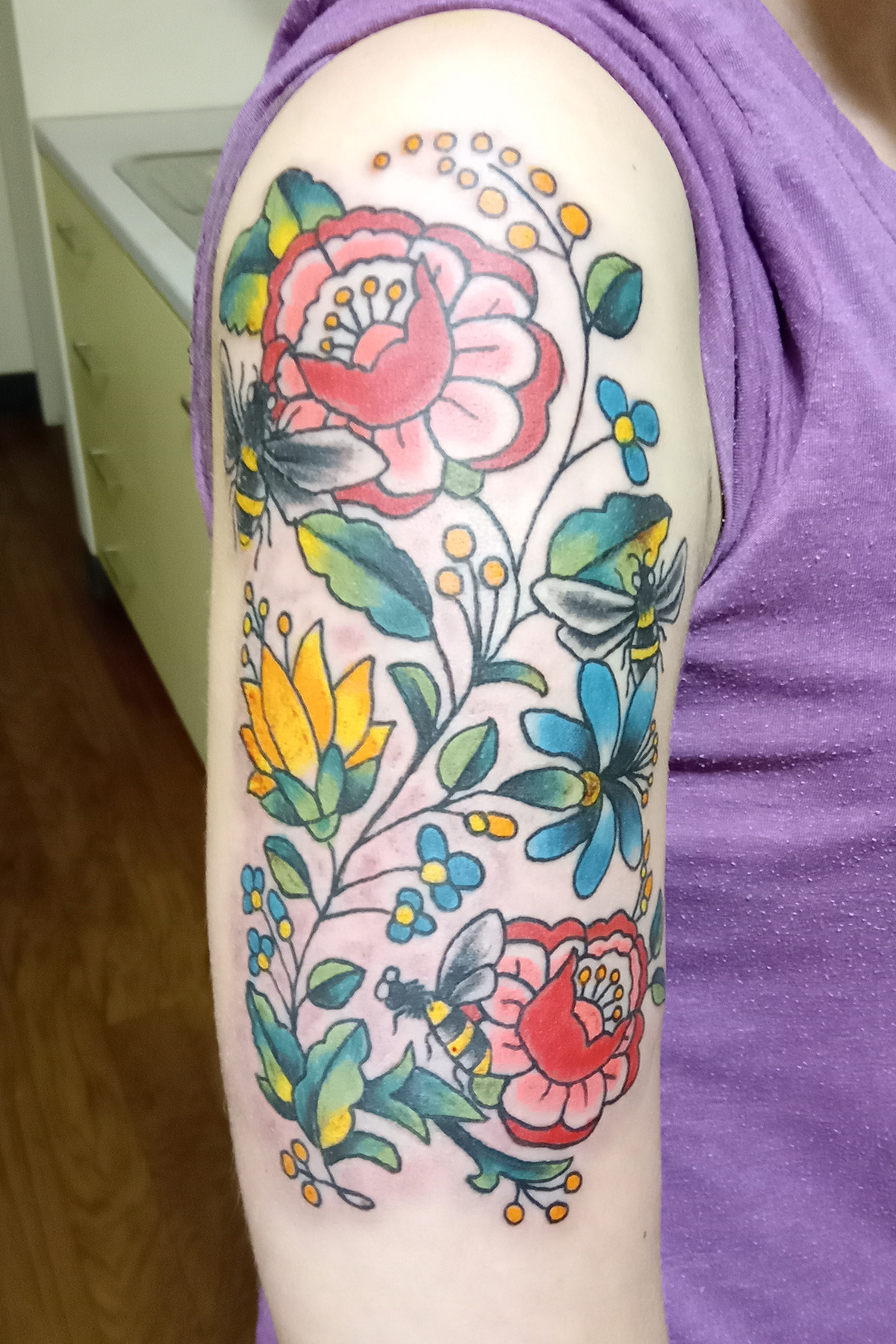 Traditional tattoo piece by Camelot Rose