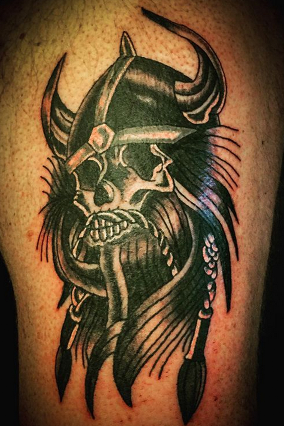 Traditional tattoo piece by Camelot Rose